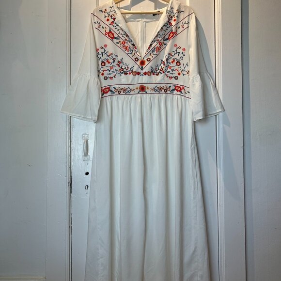 Floral Print Midsommar Costume Dress - Picture 2 of 5